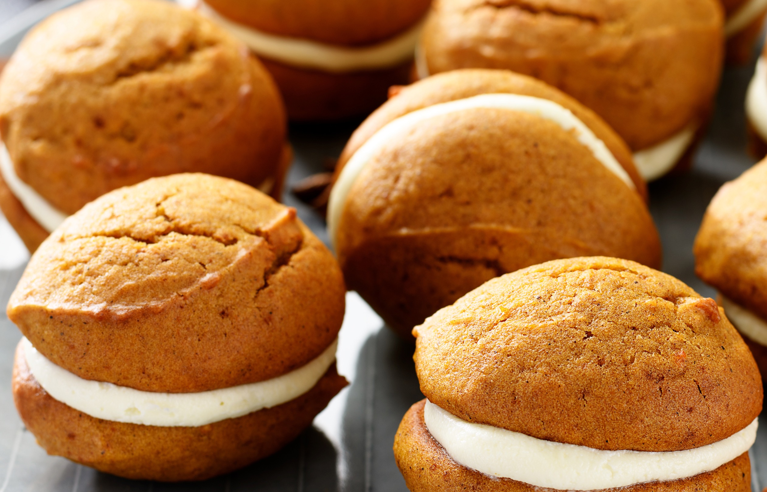Pumpkin Spice Sandwich Cookies