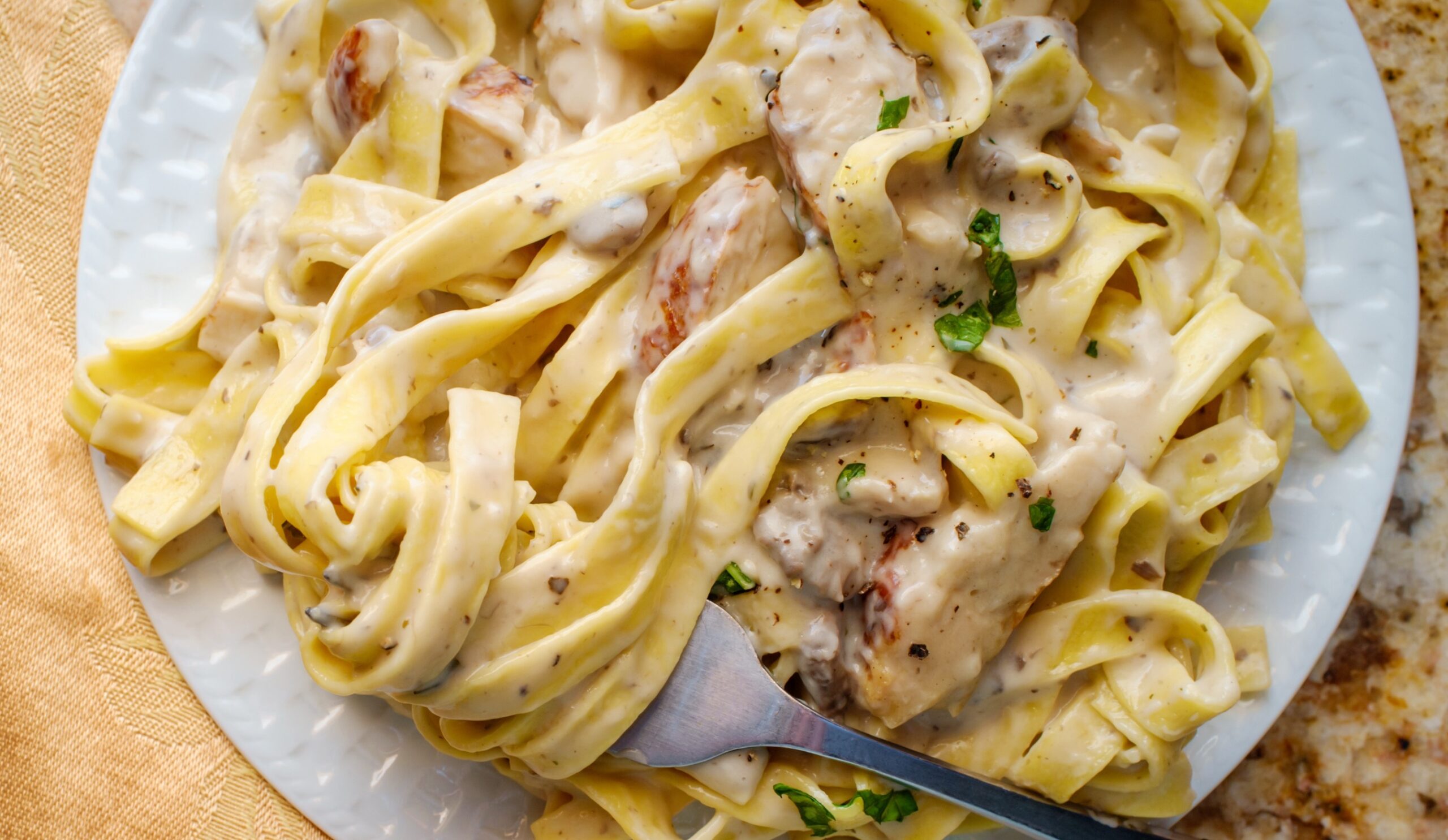 Fettuccine Alfredo Chicken